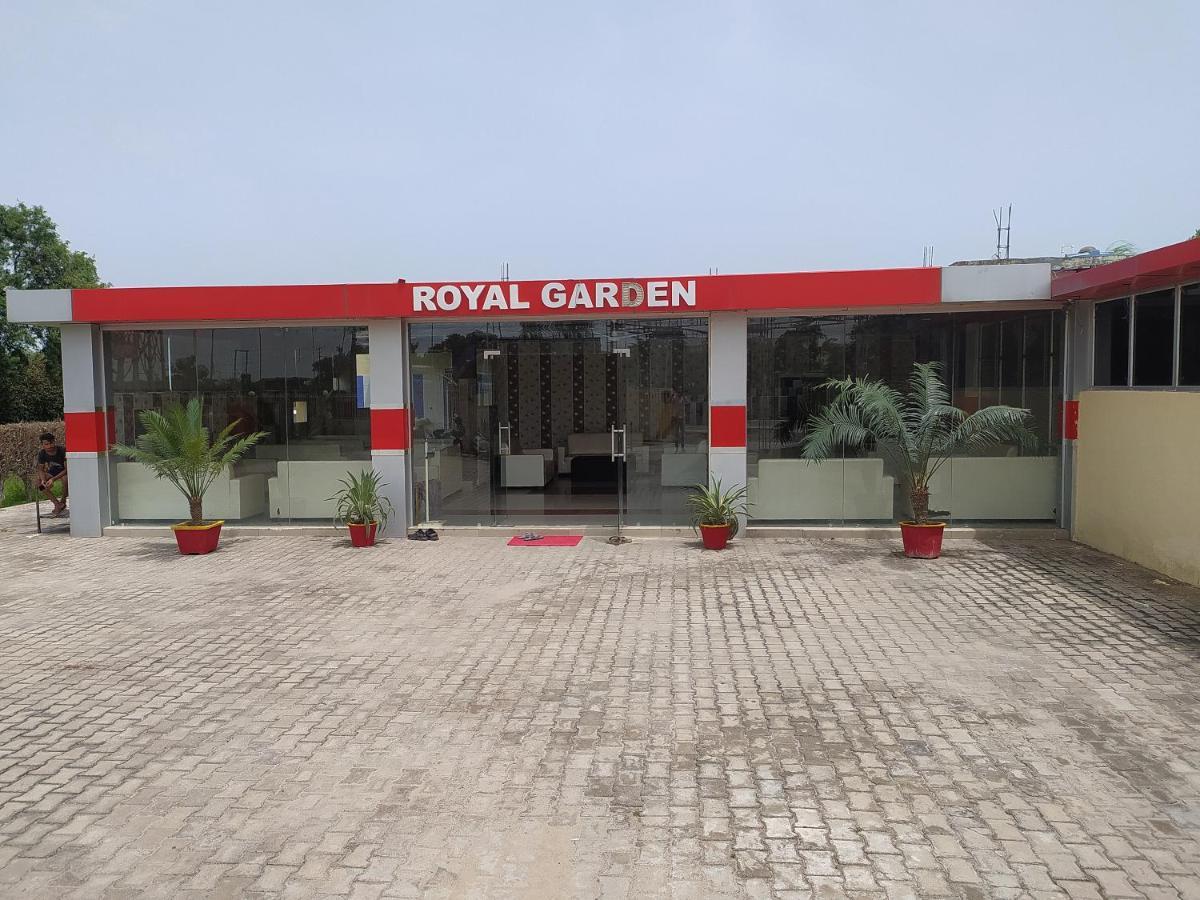 Oyo 82476 Royal Garden Ghaziabad Exterior photo